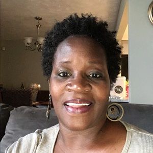 Meet your Posher, Kay